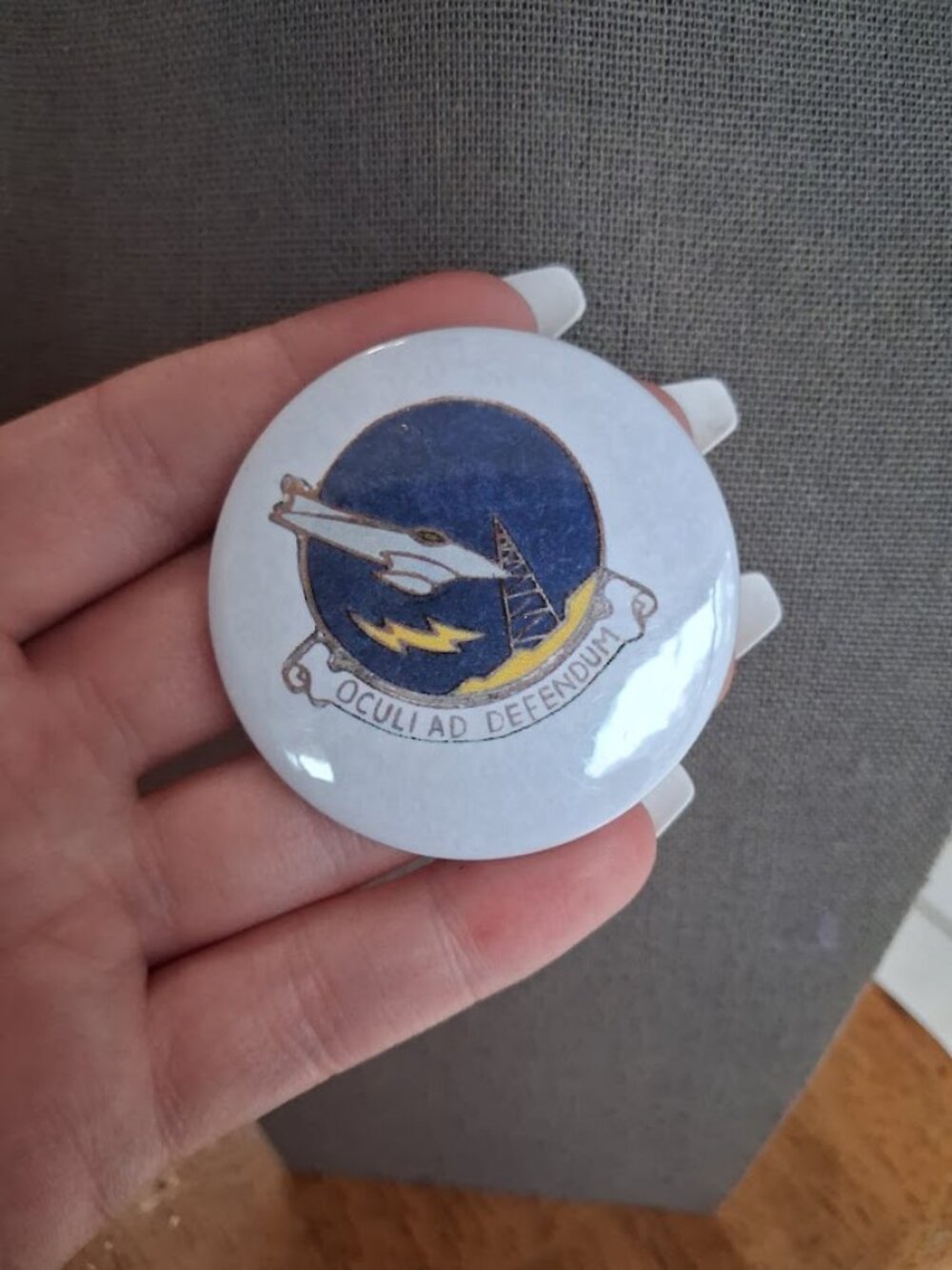 Oculiad Defendum button
